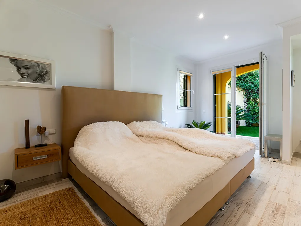 Uroczy dom w zabudowie bliźniaczej obok pola golfowego-13