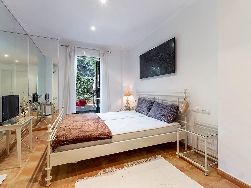 Uroczy dom w zabudowie bliźniaczej obok pola golfowego-15