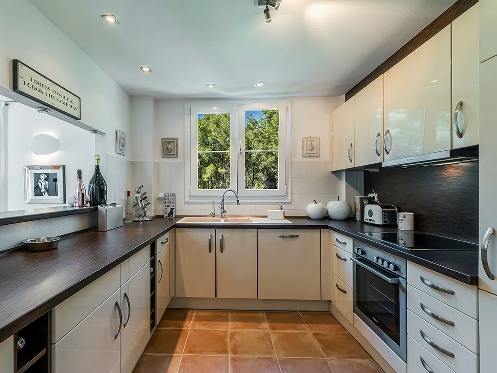 Charmerende dobbelthus ved siden af golf-7