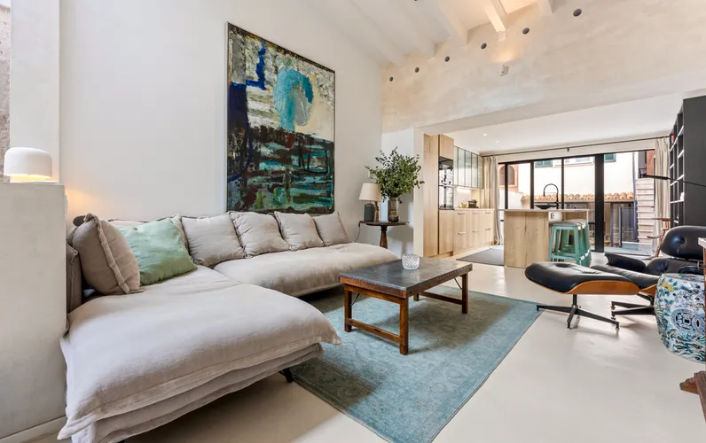 Casa di città senza tempo con ristrutturazione moderna a Capdepera