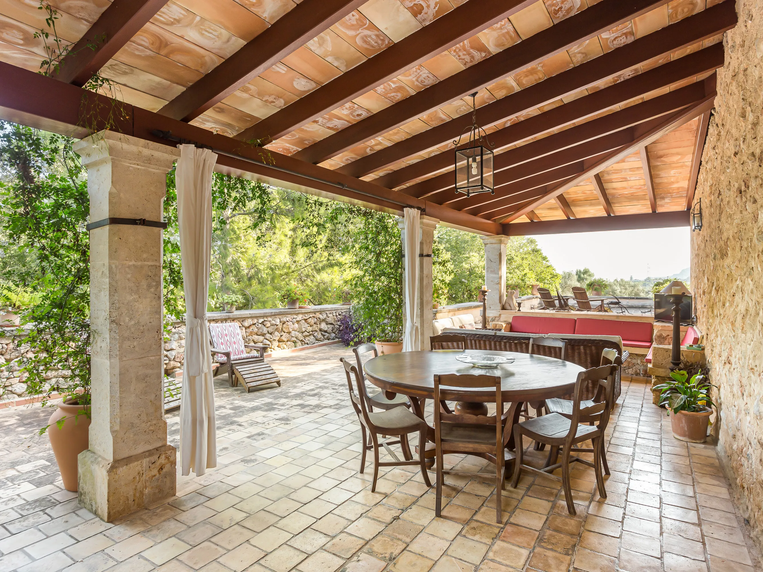 Herregård på landet i Establiments-13