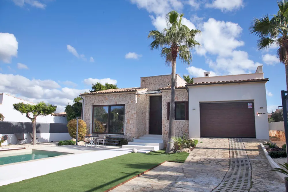 Espectacular villa con piscina cerca del mar-18