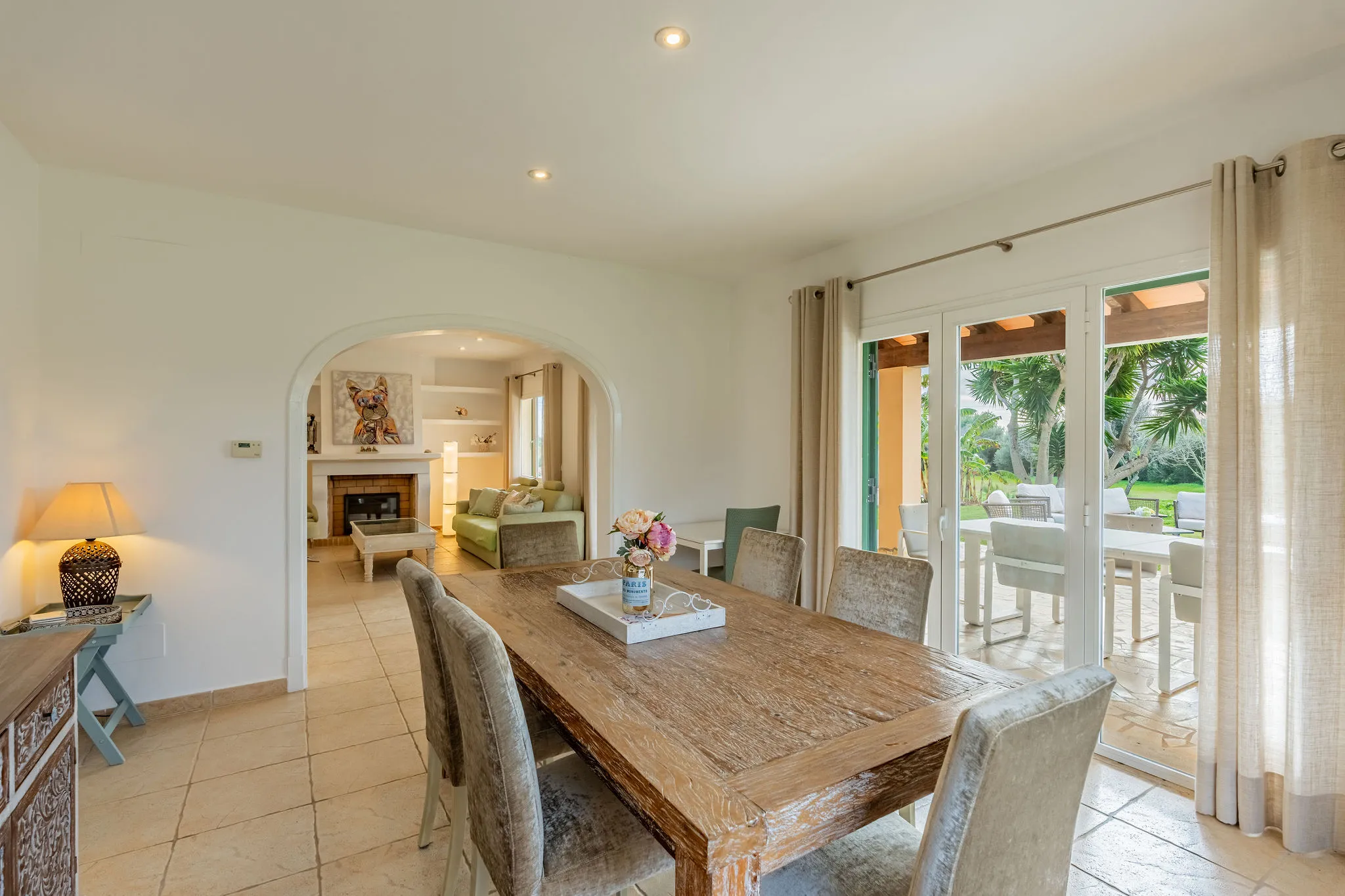 Finca clàssica amb llicència de lloguer prop de les cales més belles-7