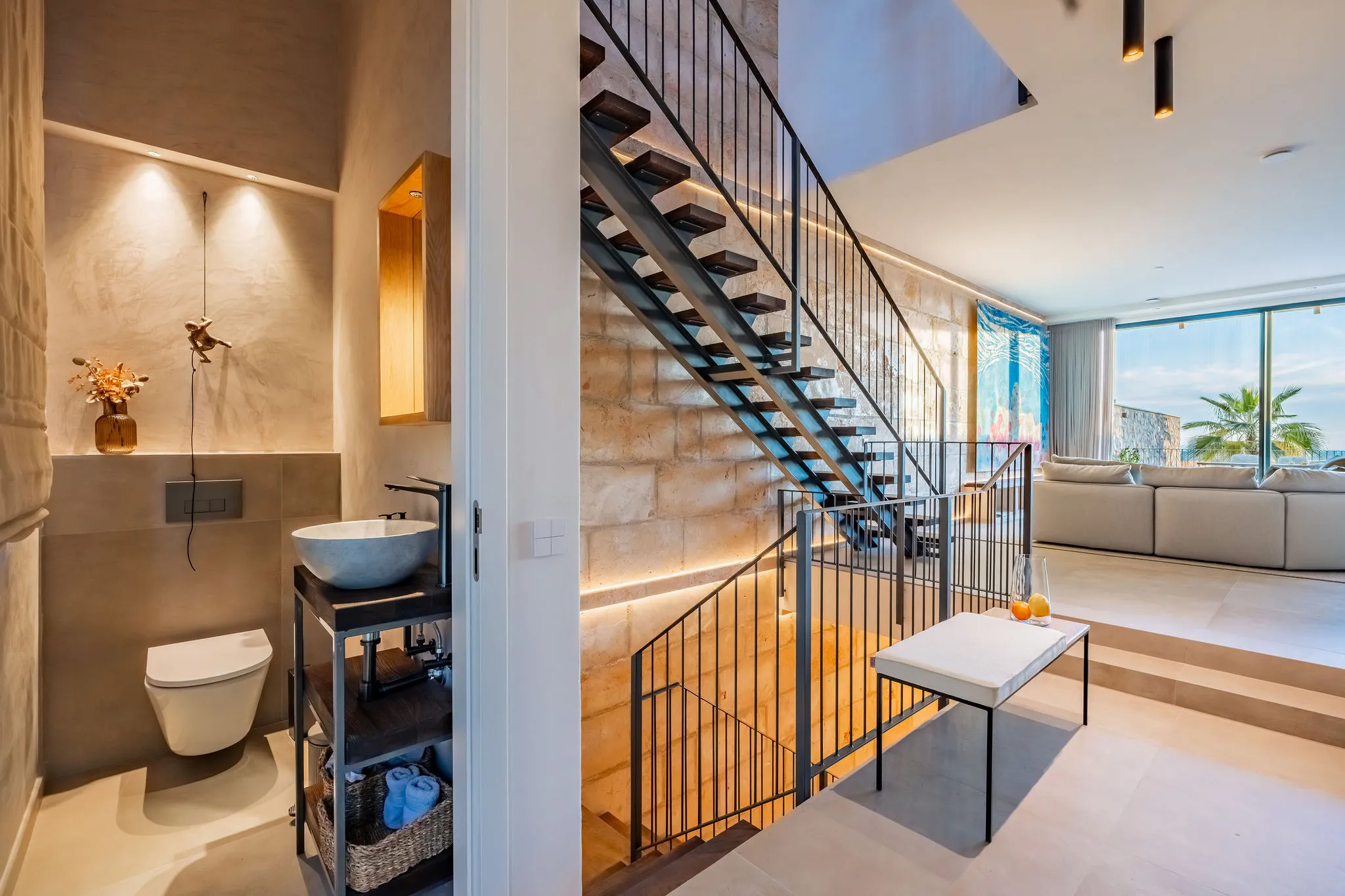 Townhouse met zwembad en uitzicht op zee-14