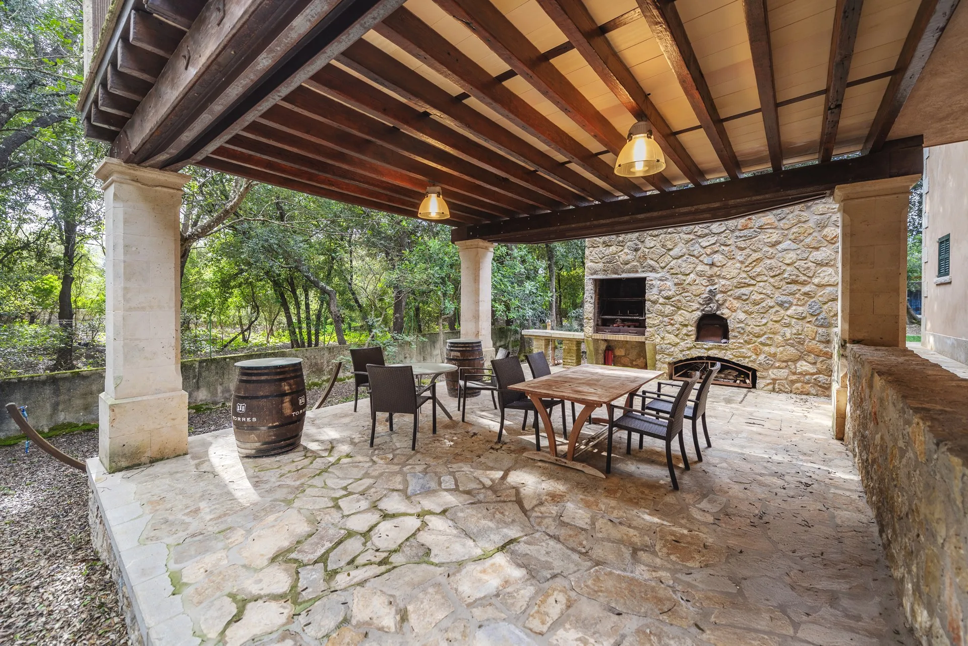 Stort landsted i Son Toni: plads, privatliv, komfort og naturlig skønhed-9