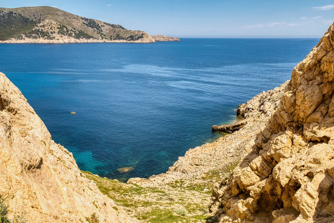 Renovated townhouse with communal pool and sea view near Cala Ratjada-14