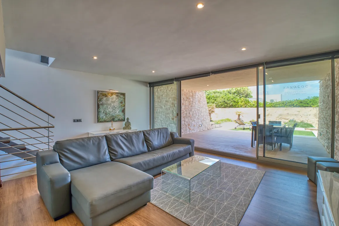 Renovated townhouse with communal pool and sea view near Cala Ratjada-6