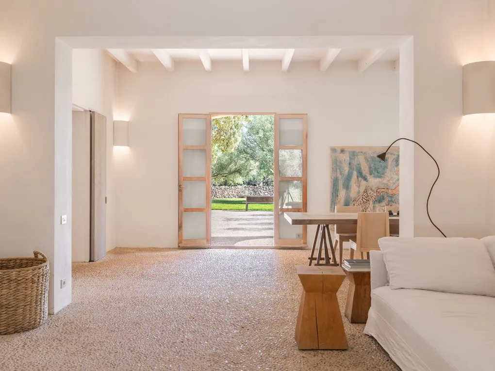 Modernstil trifft Tradition - Design-Finca-9