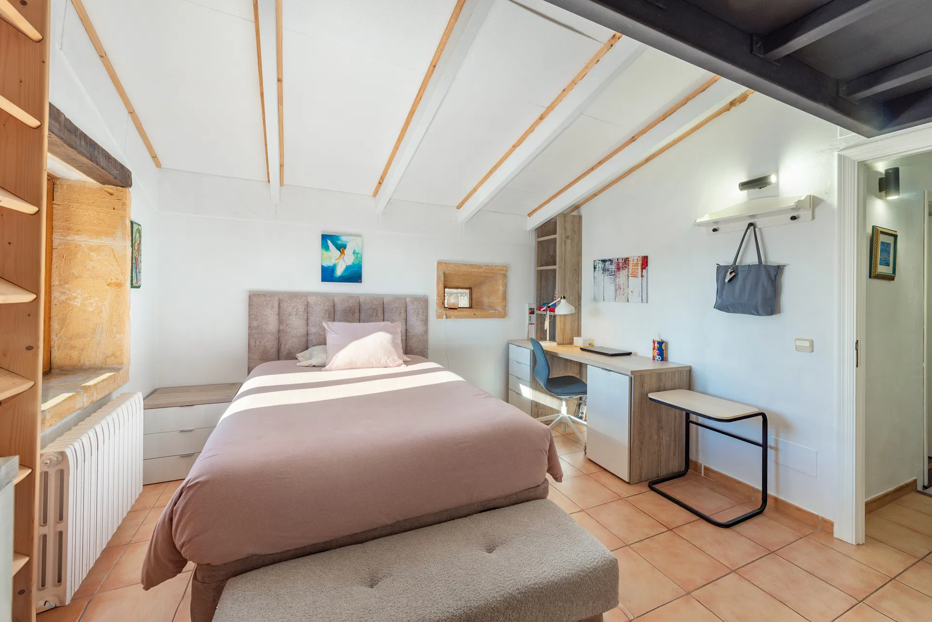 Auténtica Casa de Pueblo Mallorquina con parking Privado en el Corazón de Campanet – En Exclusiva-11