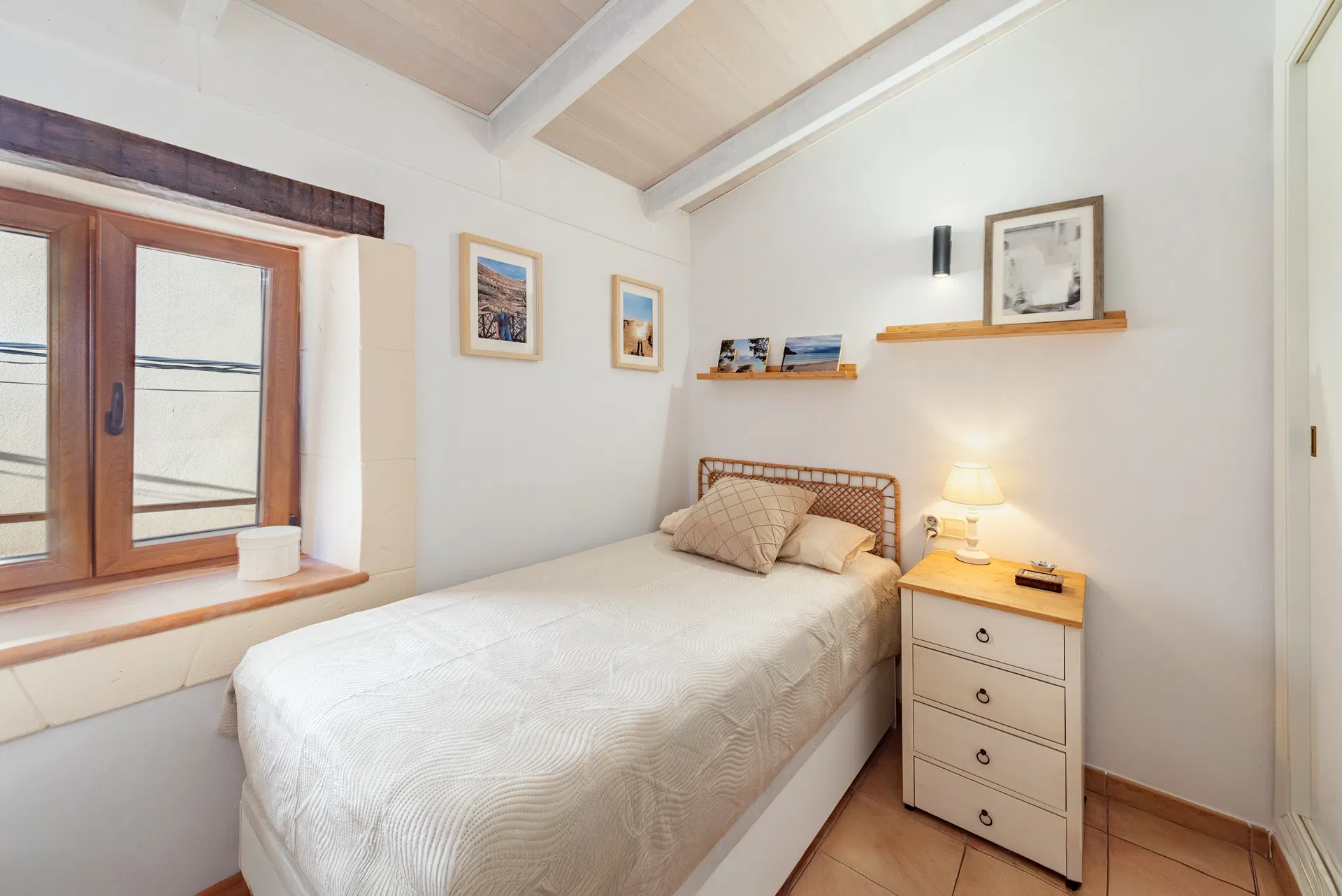 Auténtica Casa de Pueblo Mallorquina con parking Privado en el Corazón de Campanet – En Exclusiva-14