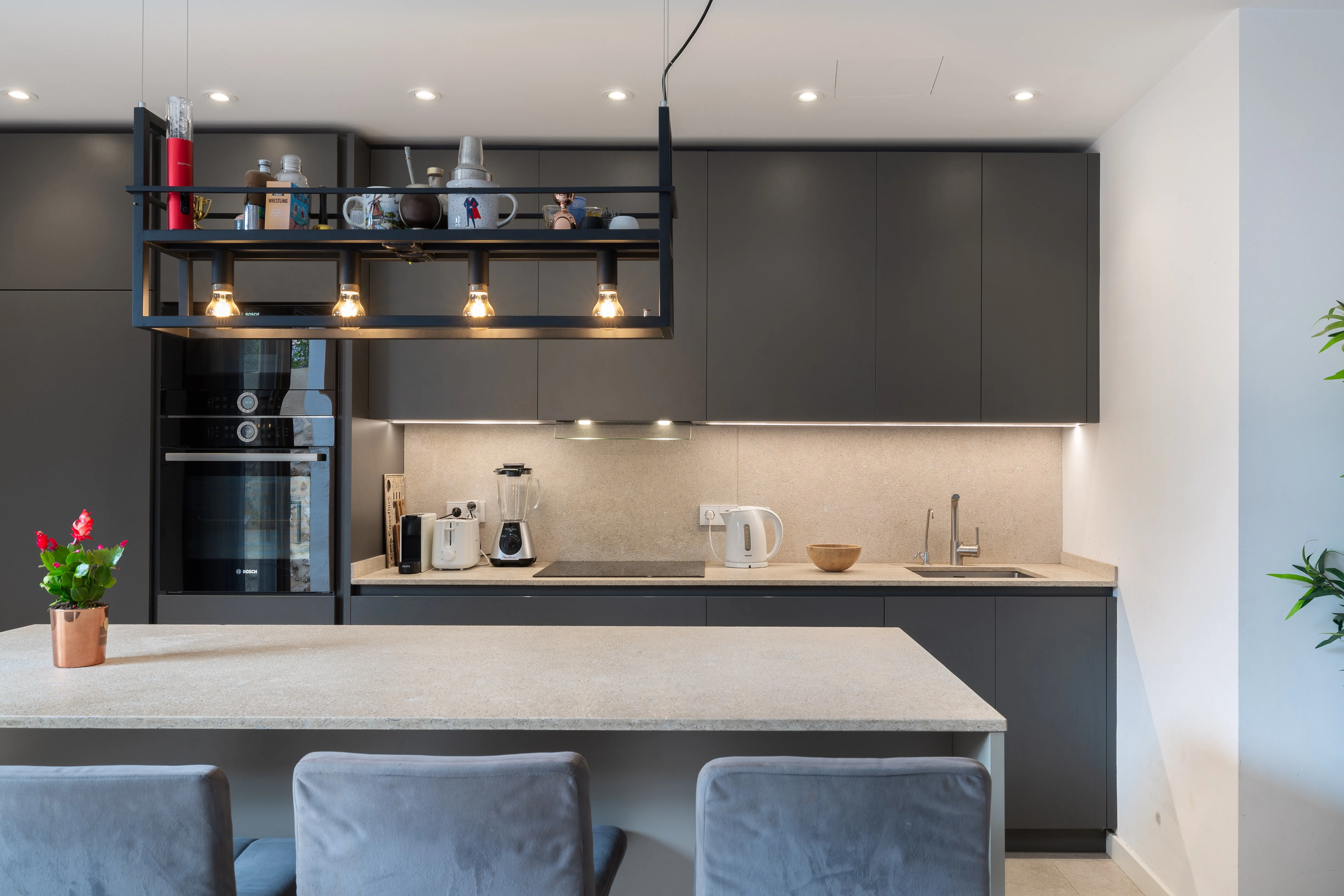 Красиво отремонтированный таунхаус в Аларо-3