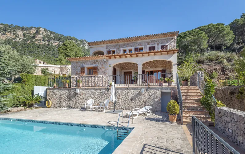 Beautiful house in Valldemossa with spectacular views