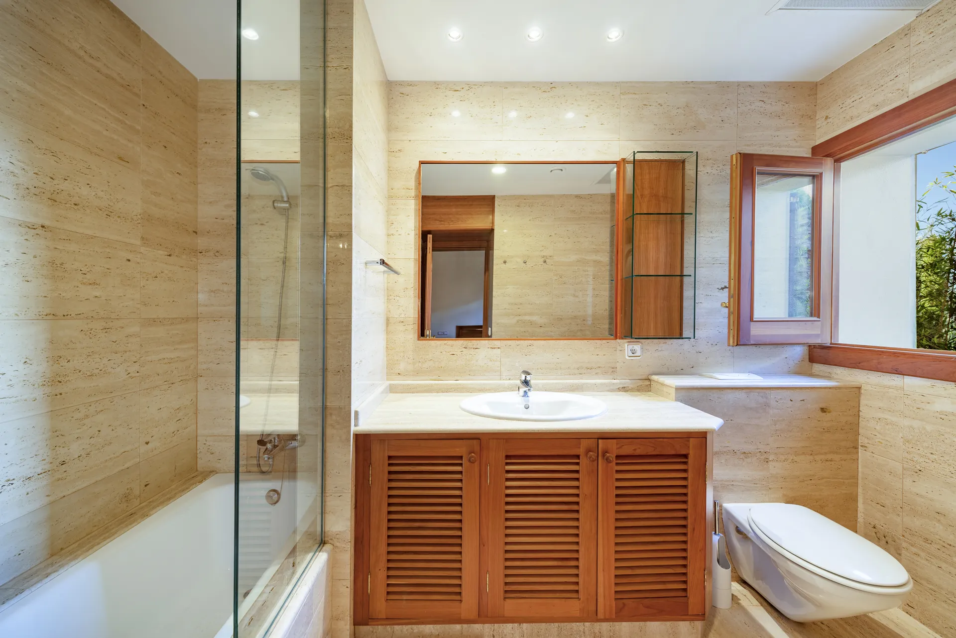 Piękny dom w Valldemossa ze spektakularnymi widokami-20