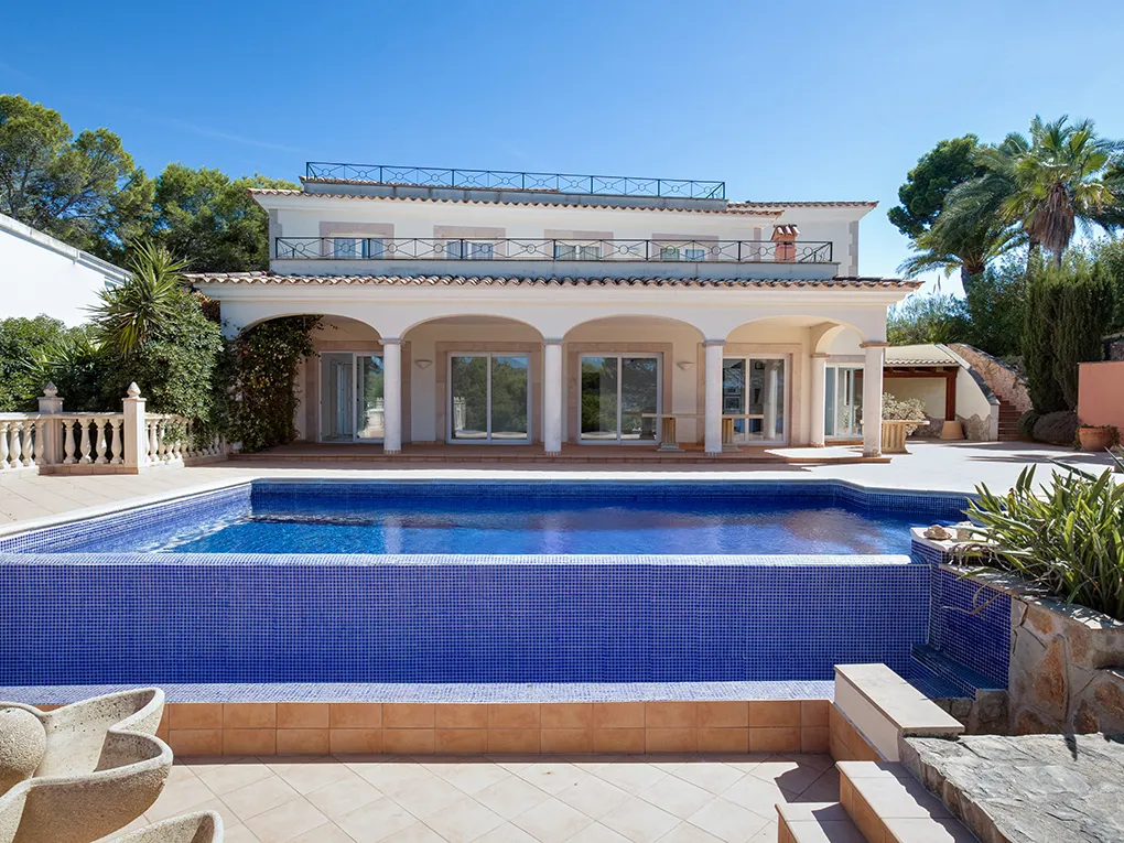 Sea view villa in Santa Ponsa-14