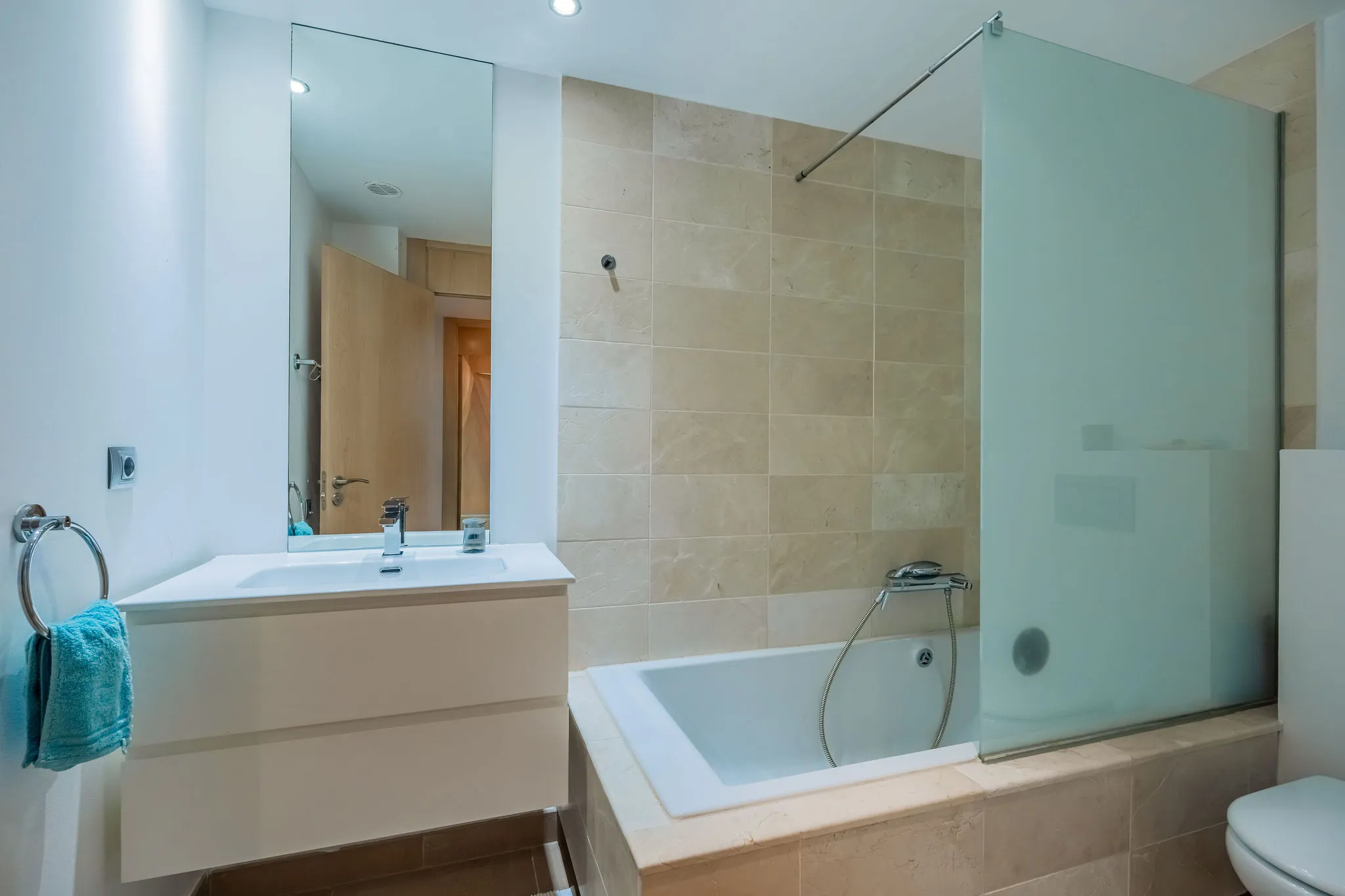 Exklusives Apartment mit Garten in Cala Figuera-12