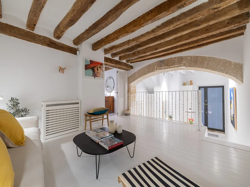 Renovated cozy duplex with patio-10