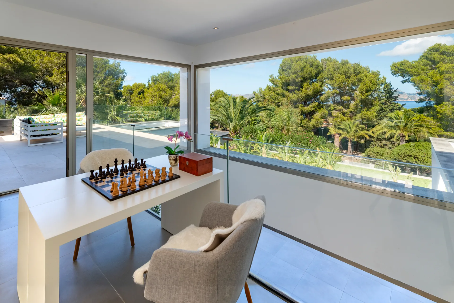 Moderna villa con vistas al mar en la ubicación privilegiada de Bonaire, Alcudia-32