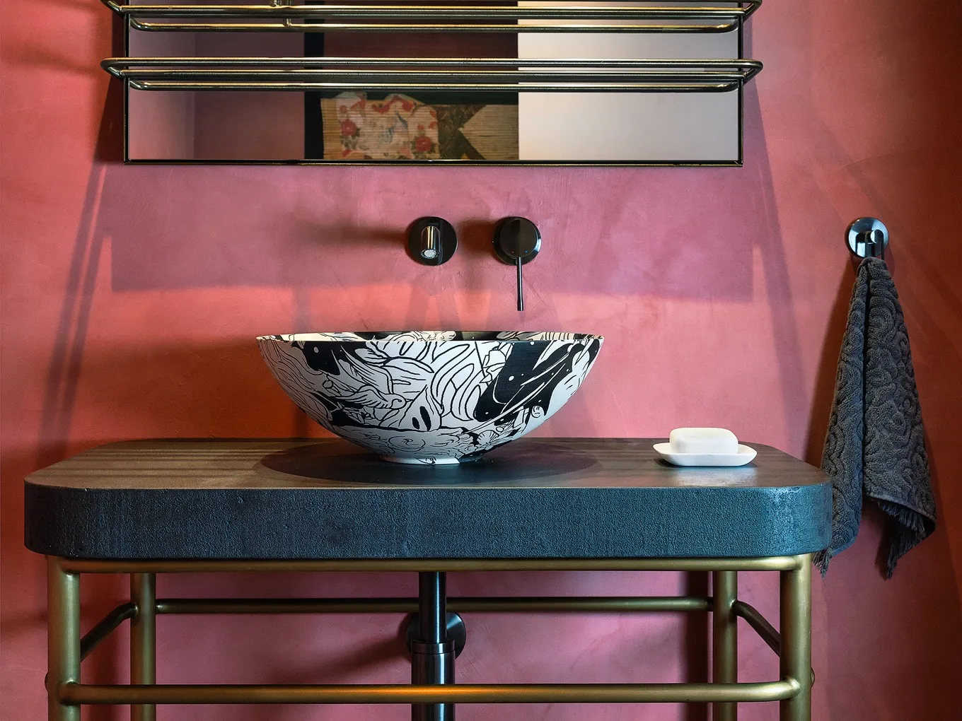 Fantastic property with sea views in Son Font-16