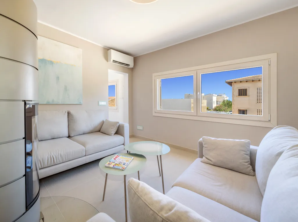 Качественная вилла на берегу моря в Сон-Серра-де-Марина-6