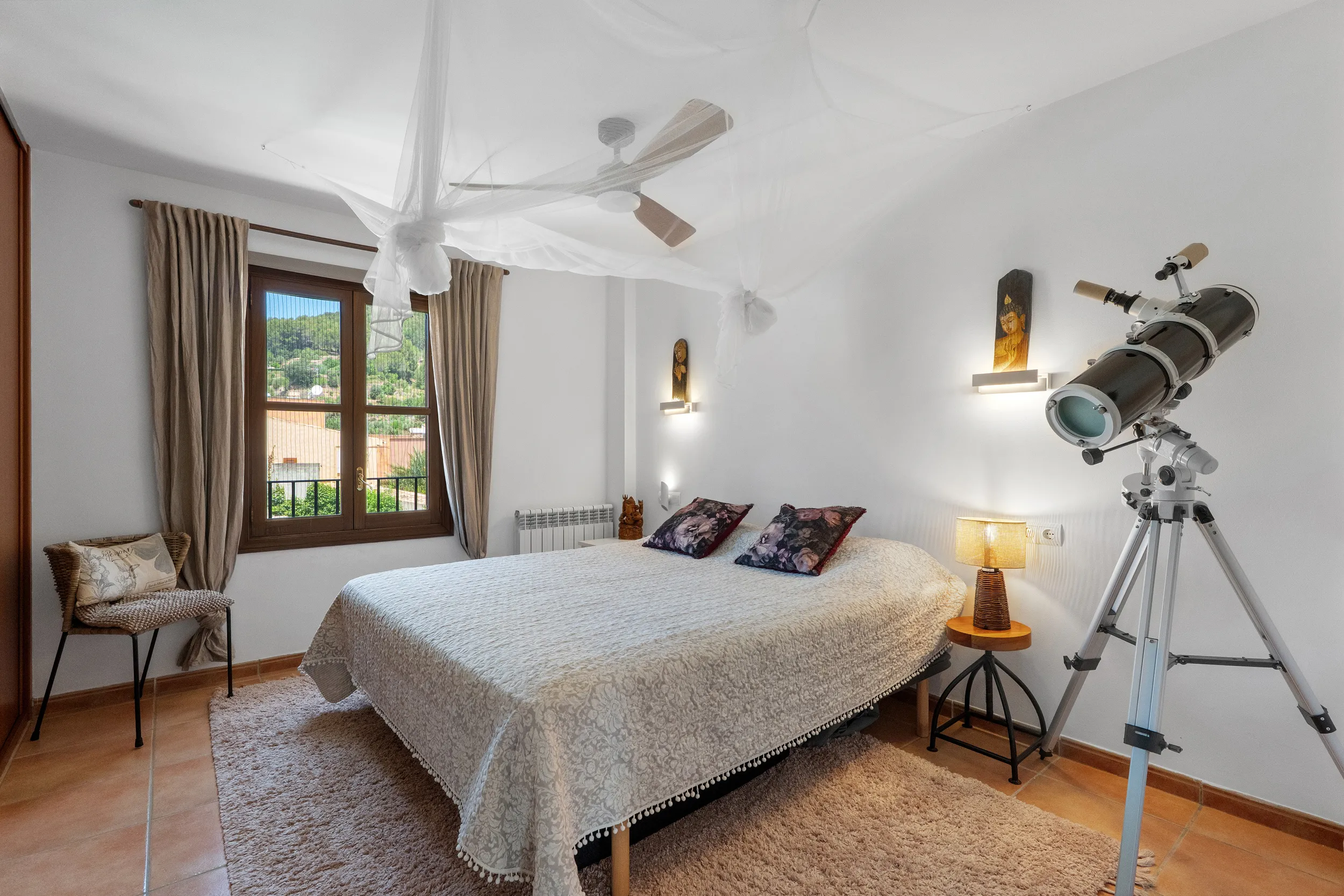 Una casa adossada mediterrània amb vistes a la muntanya a Puigpunyent-14