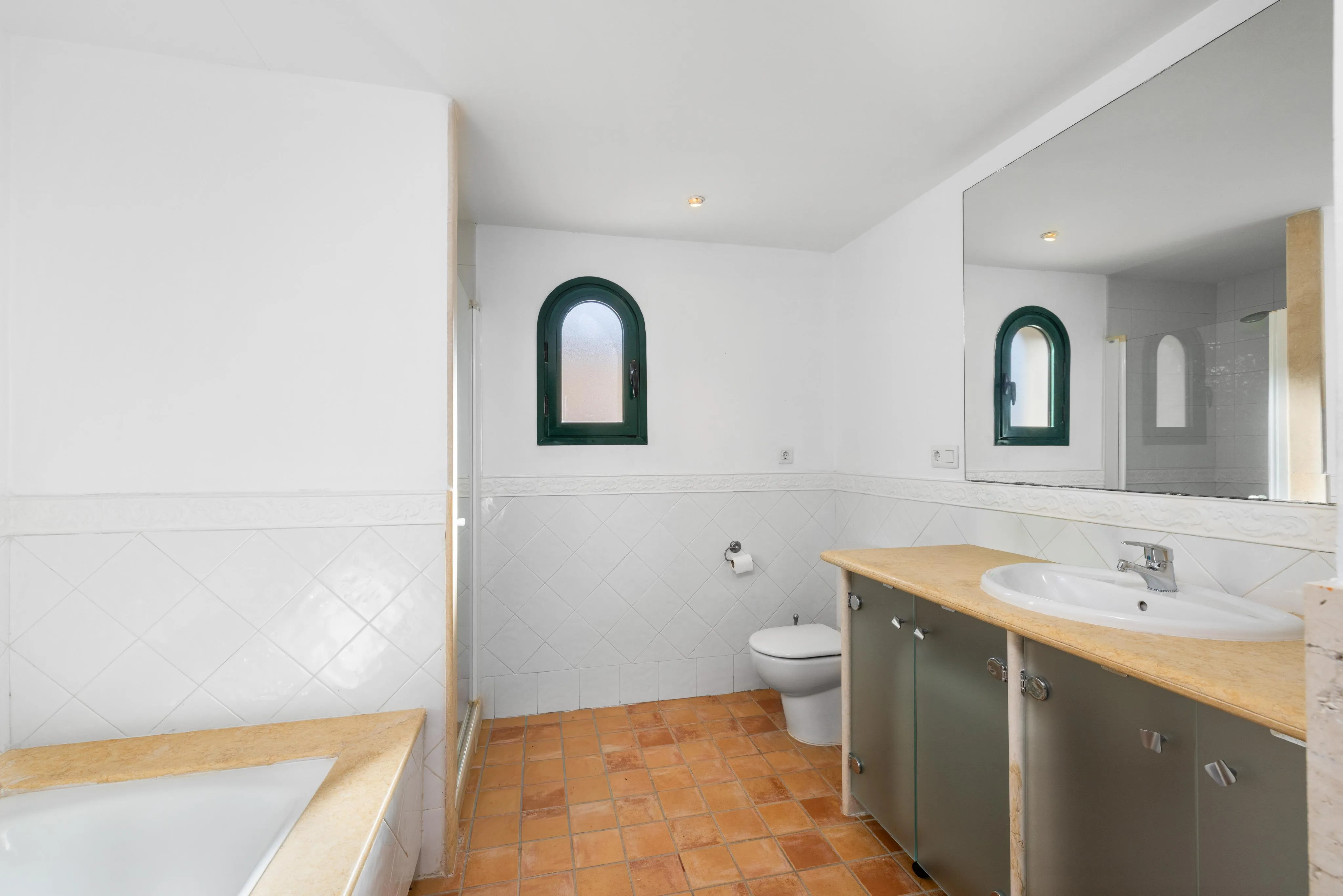 Elegant golf frontline villa with private pool in Nova Santa Ponsa-12