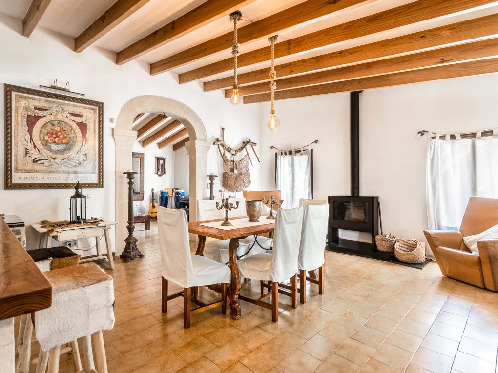 Country house with outstanding garden and pool-6
