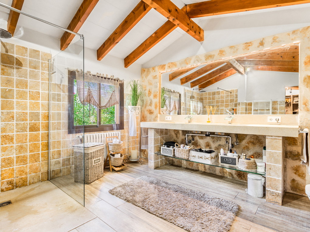 Country house with outstanding garden and pool-11