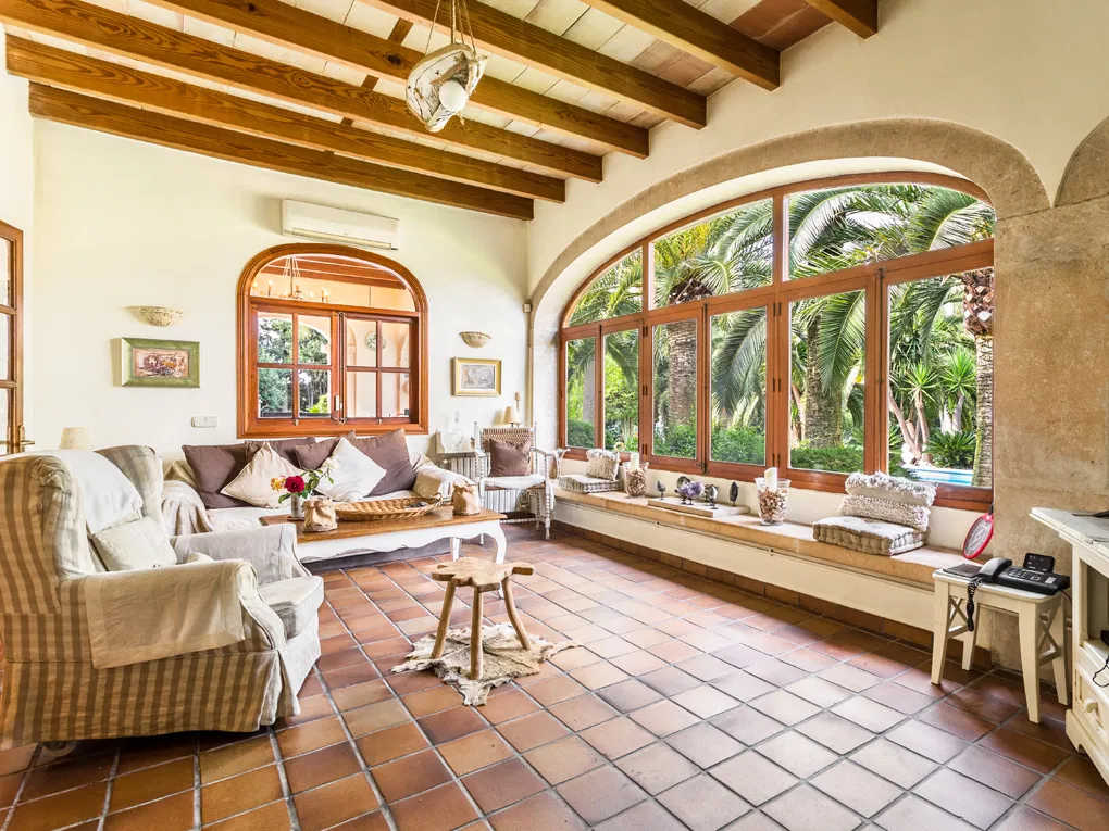 Country house with outstanding garden and pool-9