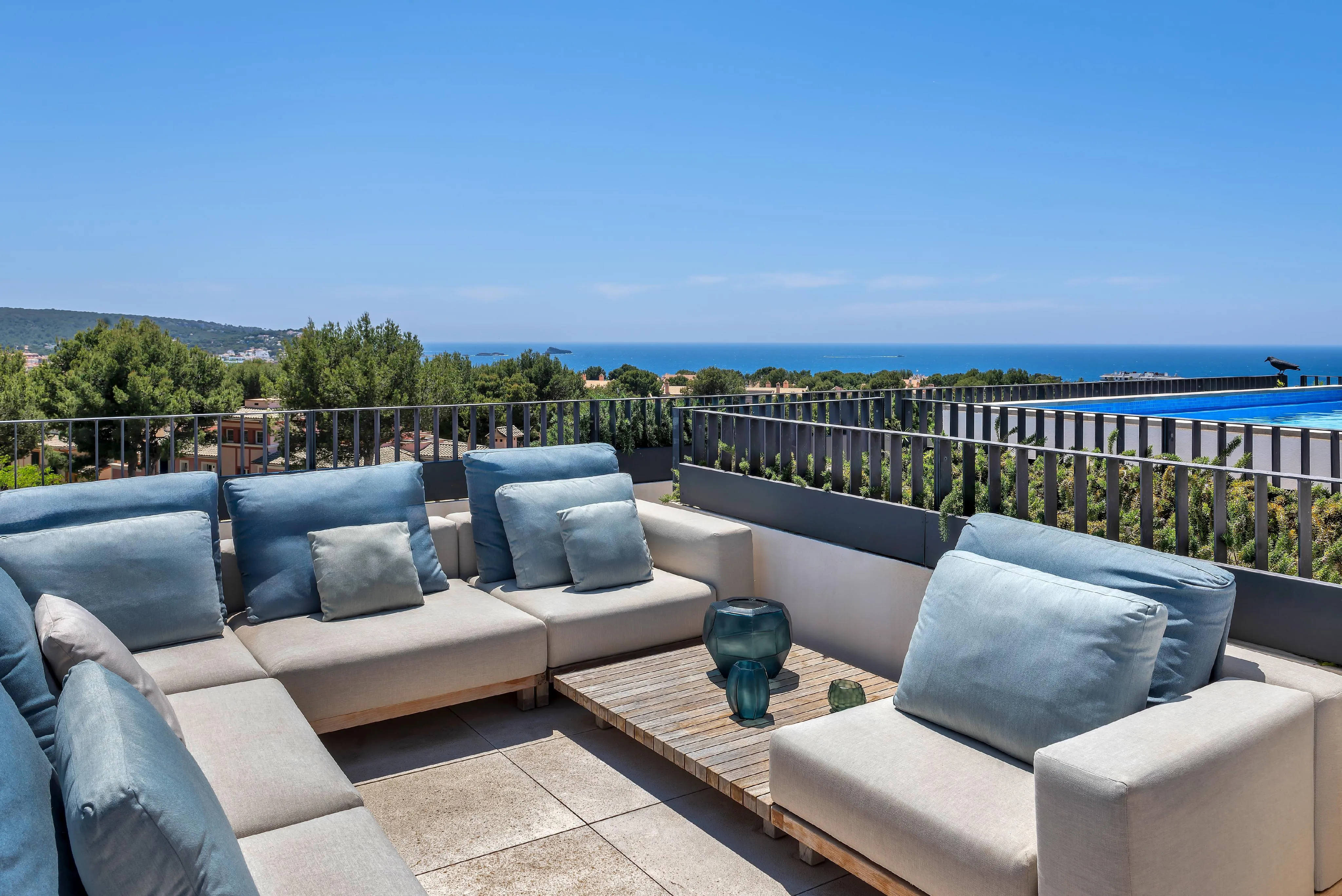 Imponujący penthouse z widokiem na morze w Nova Santa Ponsa-1