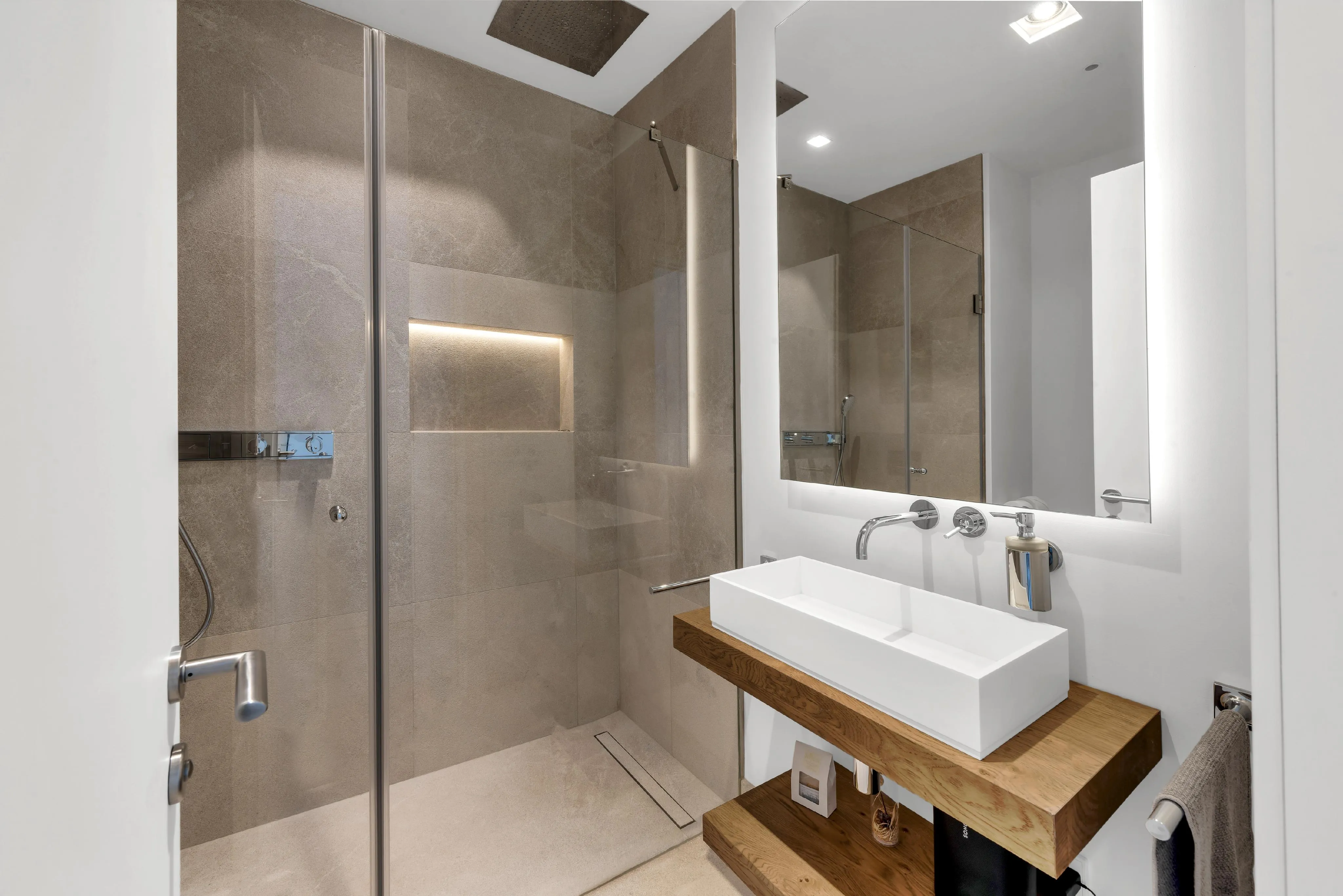 Impressionant àtic amb vista al mar a Nova Santa Ponsa-10