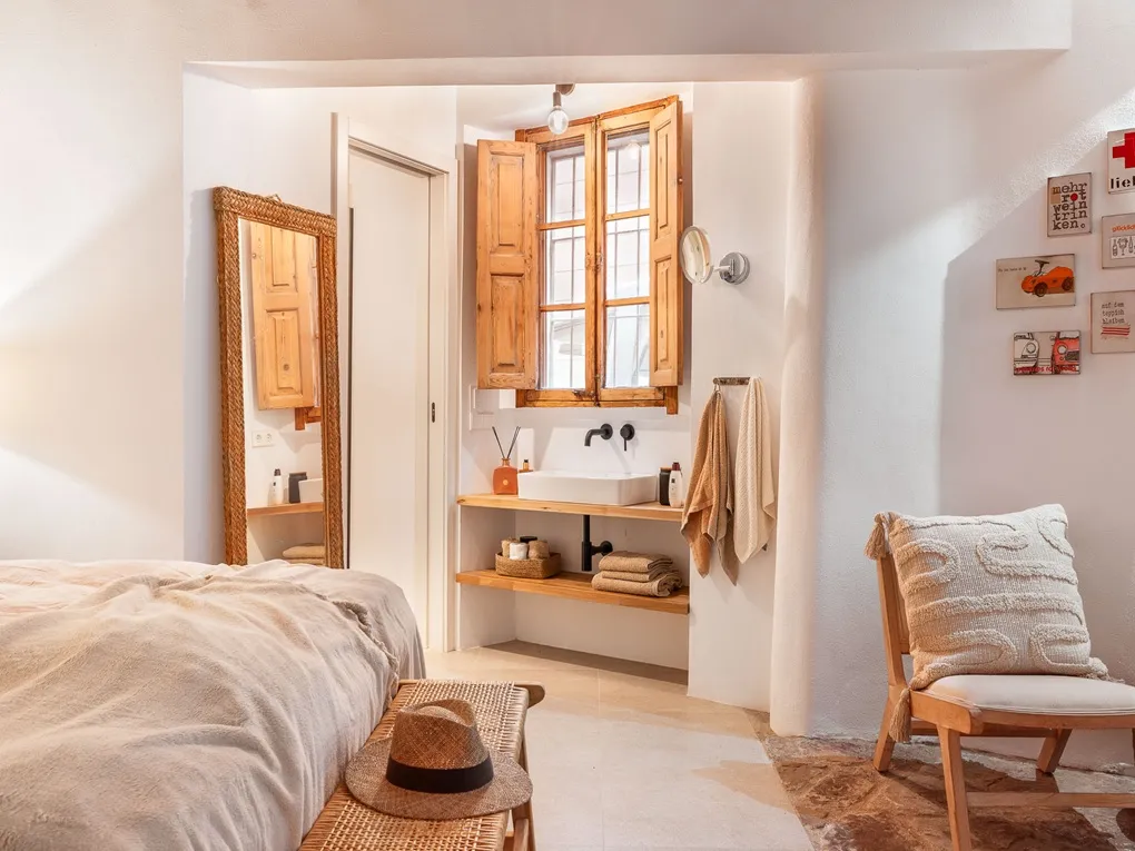 Moderno apartamento en planta baja con mucho encanto histórico cerca de Las Rambla-5