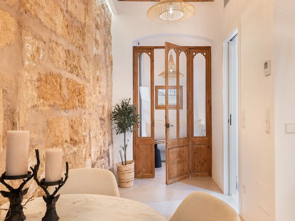 Moderno apartamento en planta baja con mucho encanto histórico cerca de Las Rambla-3