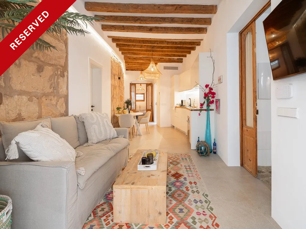 Moderno apartamento en planta baja con mucho encanto histórico cerca de Las Rambla-1