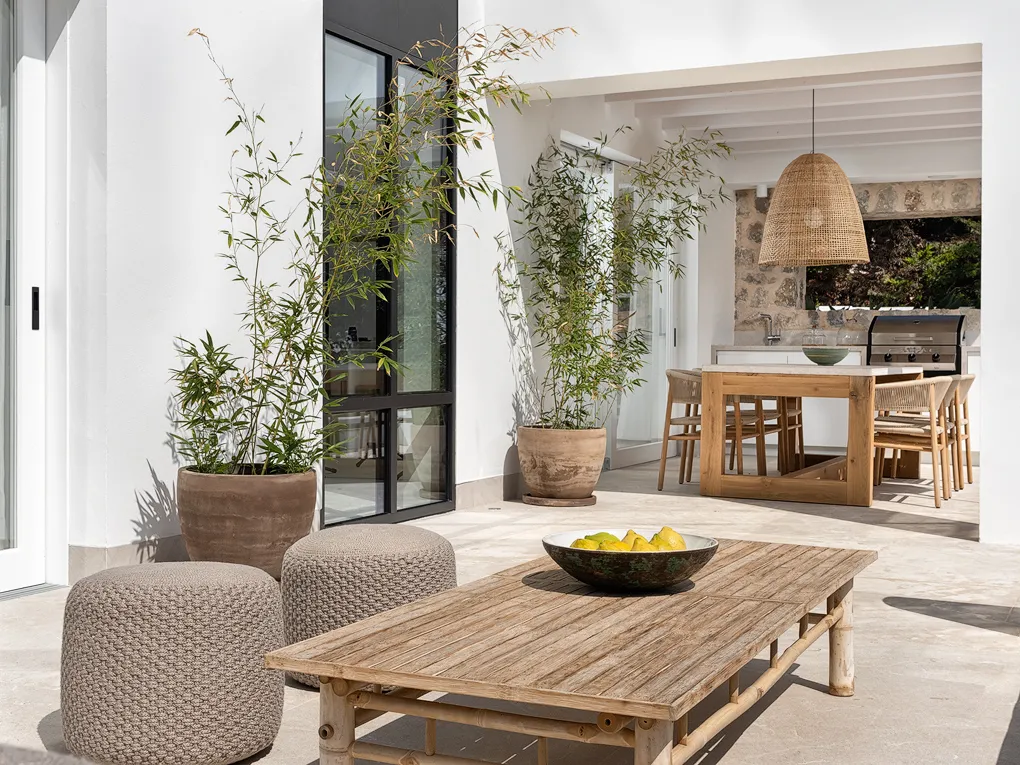 Stylishly renovated villa in a prime location in Nova Santa Ponsa-10