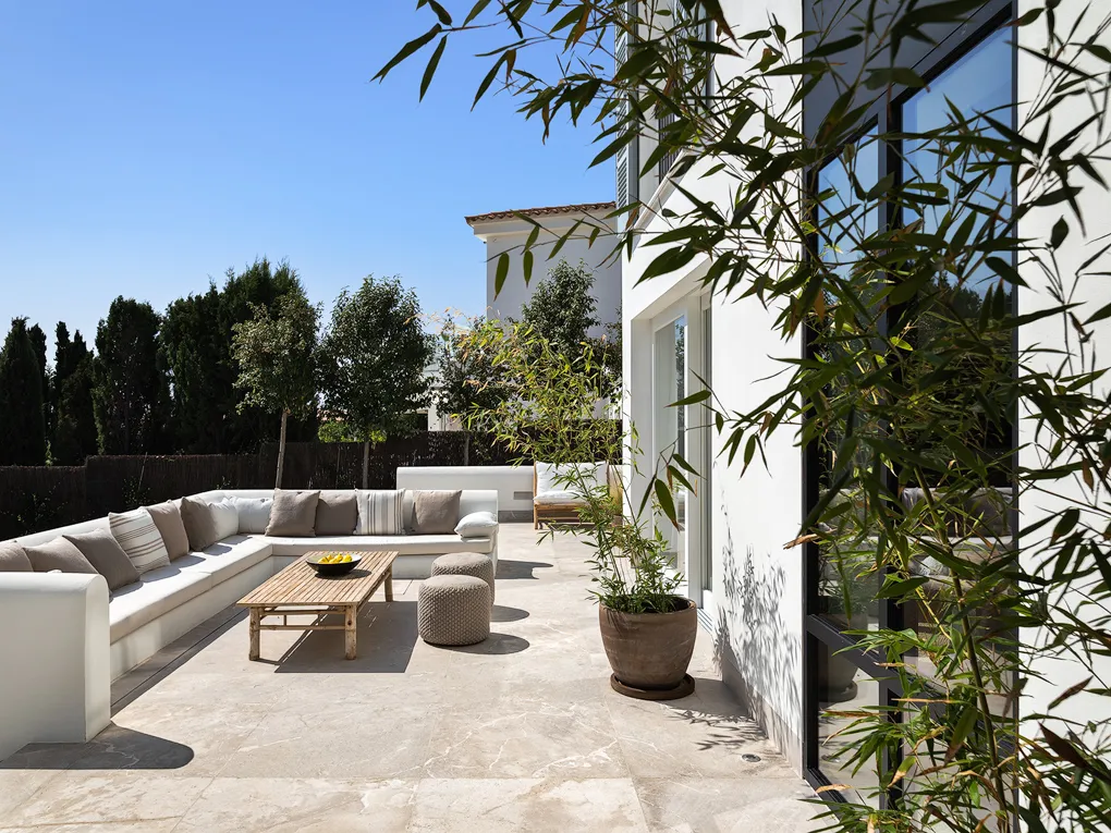 Stylishly renovated villa in a prime location in Nova Santa Ponsa-4