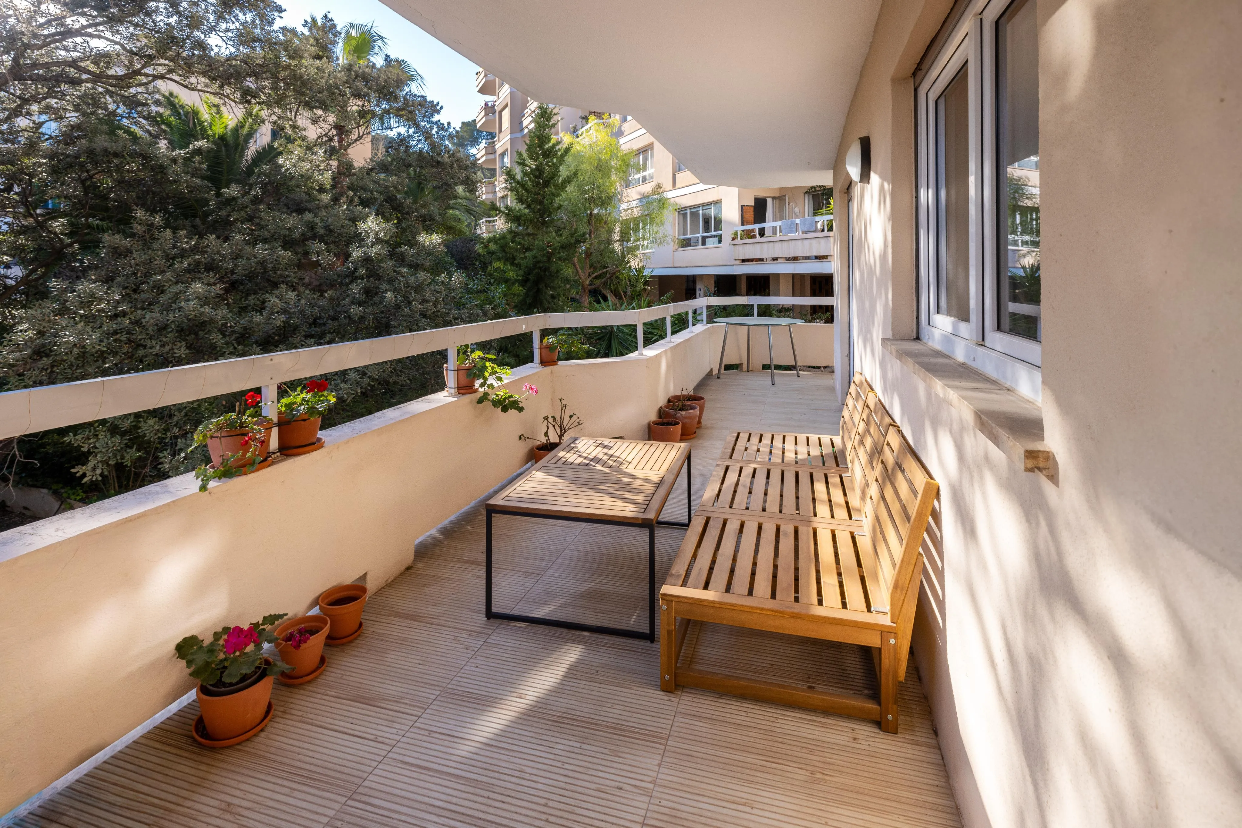 Elegant en licht appartement met terras in Son Armadams-14