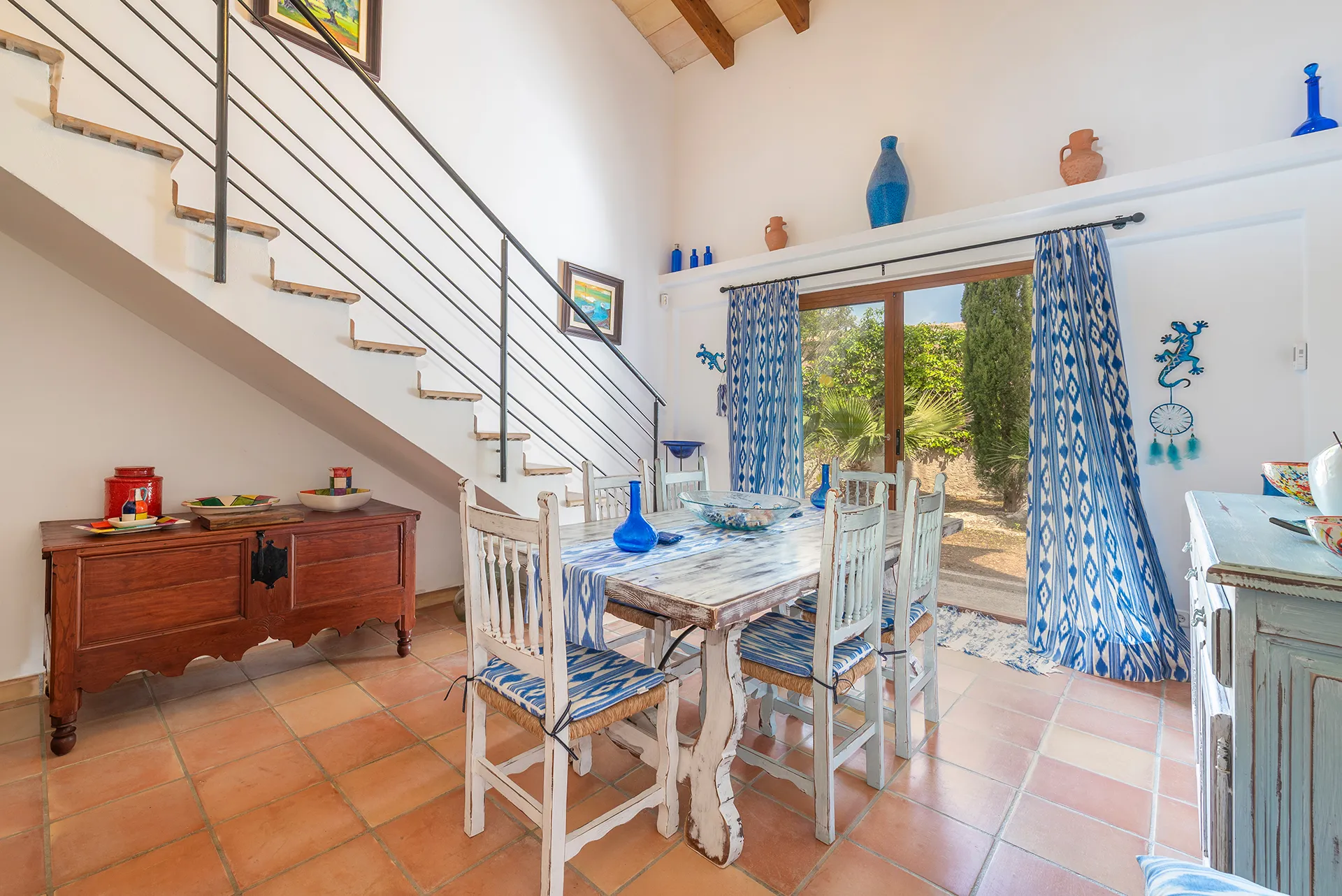 Beautiful country house with rental license on the edge of Pollensa-10