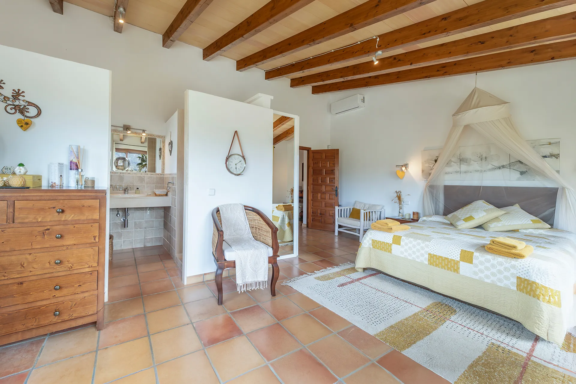 Beautiful country house with rental license on the edge of Pollensa-23