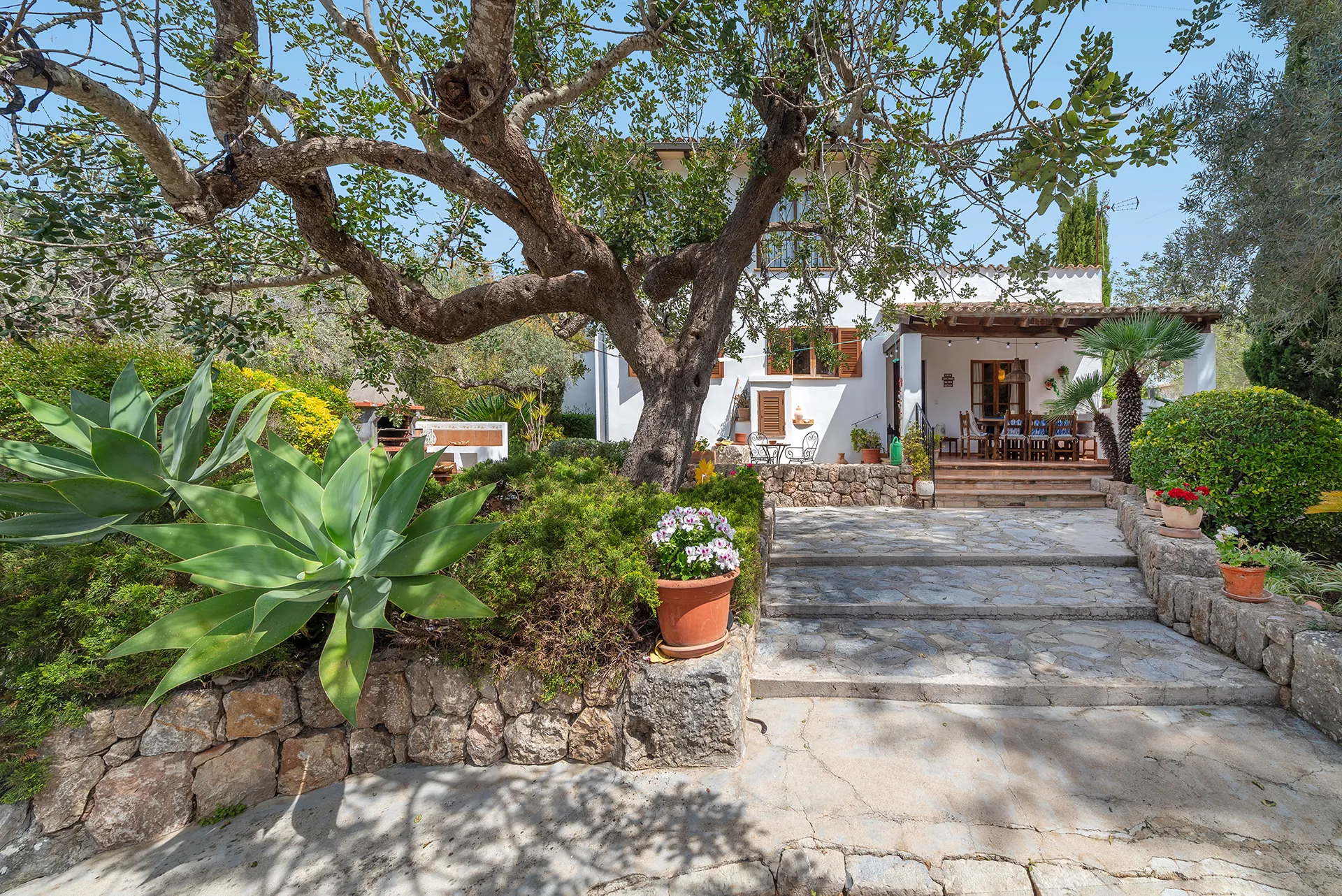Beautiful country house with rental license on the edge of Pollensa-8