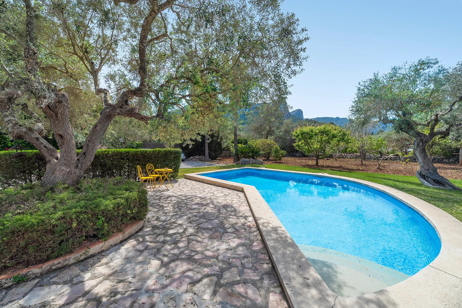 Beautiful country house with rental license on the edge of Pollensa-26