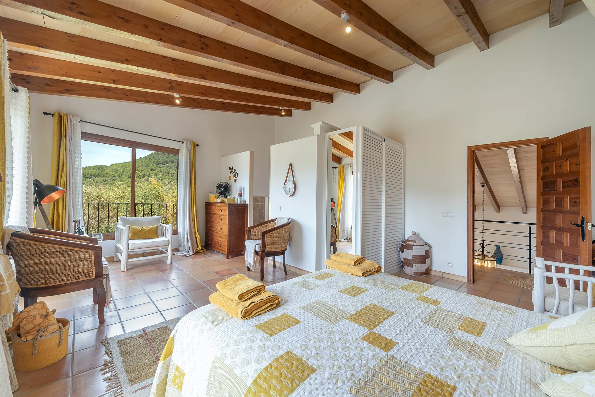Beautiful country house with rental license on the edge of Pollensa-24