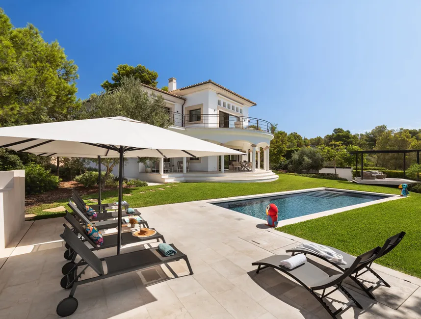 Villa de vacaciones en Cap Falcó: a pocos pasos de la playa con impresionantes vistas al mar-4