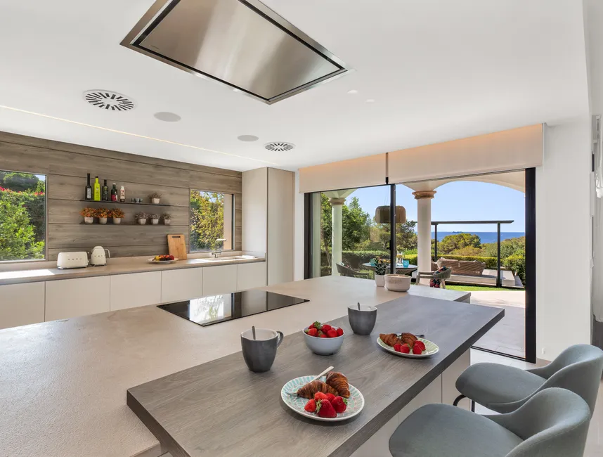 Villa de vacaciones en Cap Falcó: a pocos pasos de la playa con impresionantes vistas al mar-8