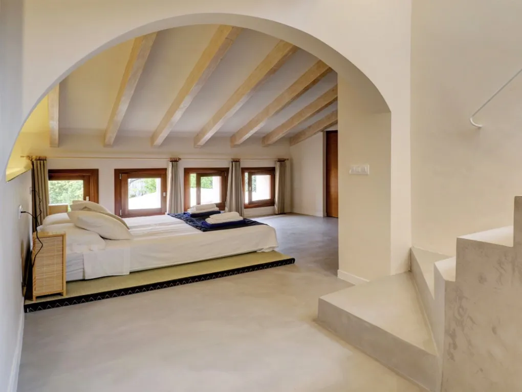 Charming townhouse with holiday rental license in Pollensa-9