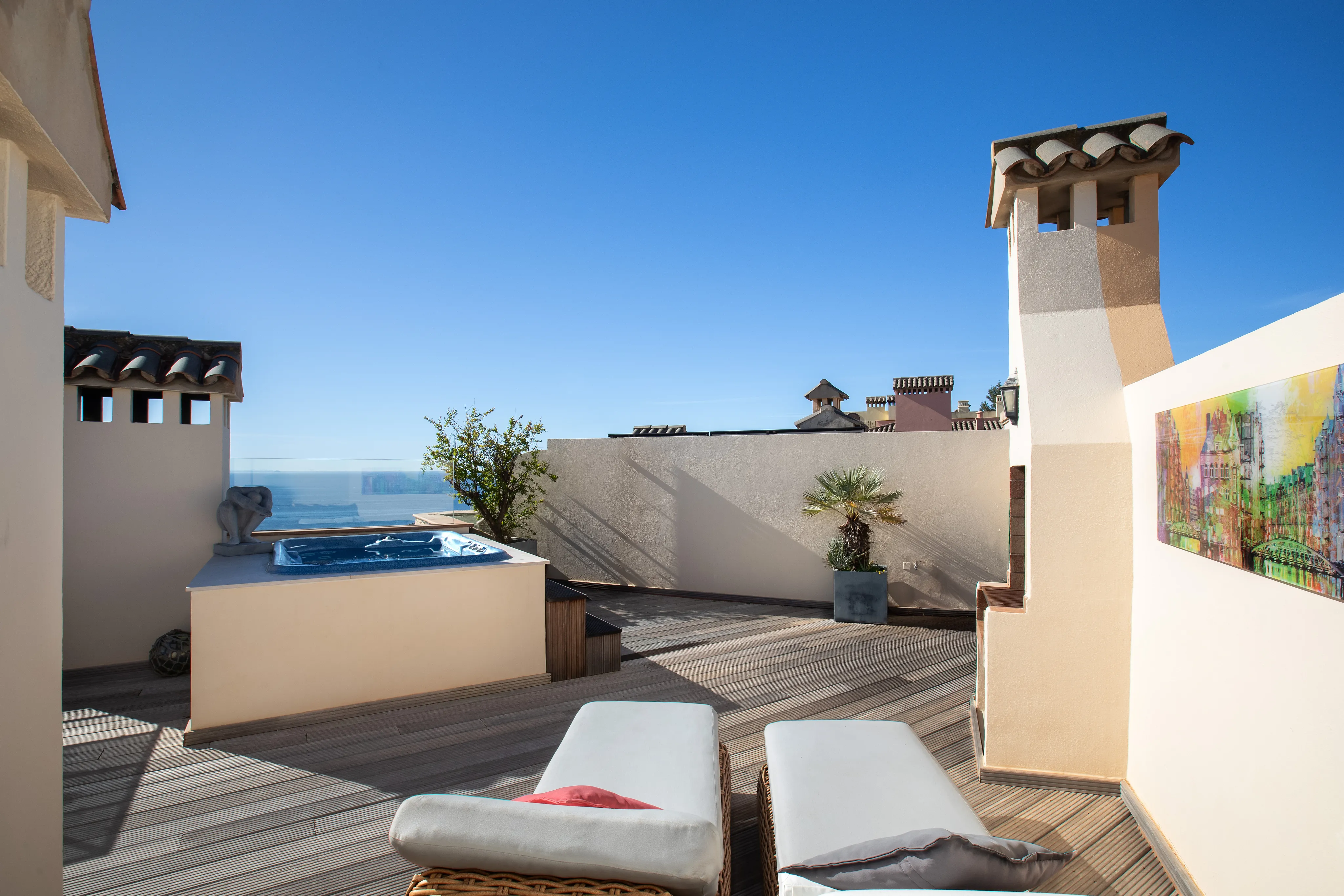 Exclusivo ático reformado con preciosas vistas-19