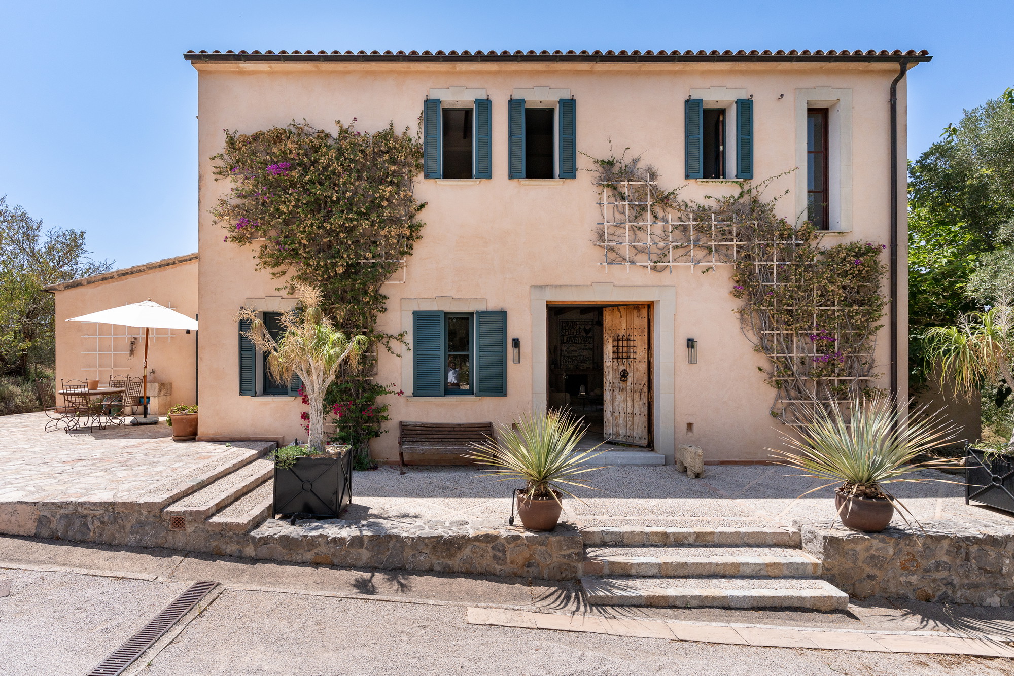 Finca with Guest Houses, Panoramic Views and Privacy-2