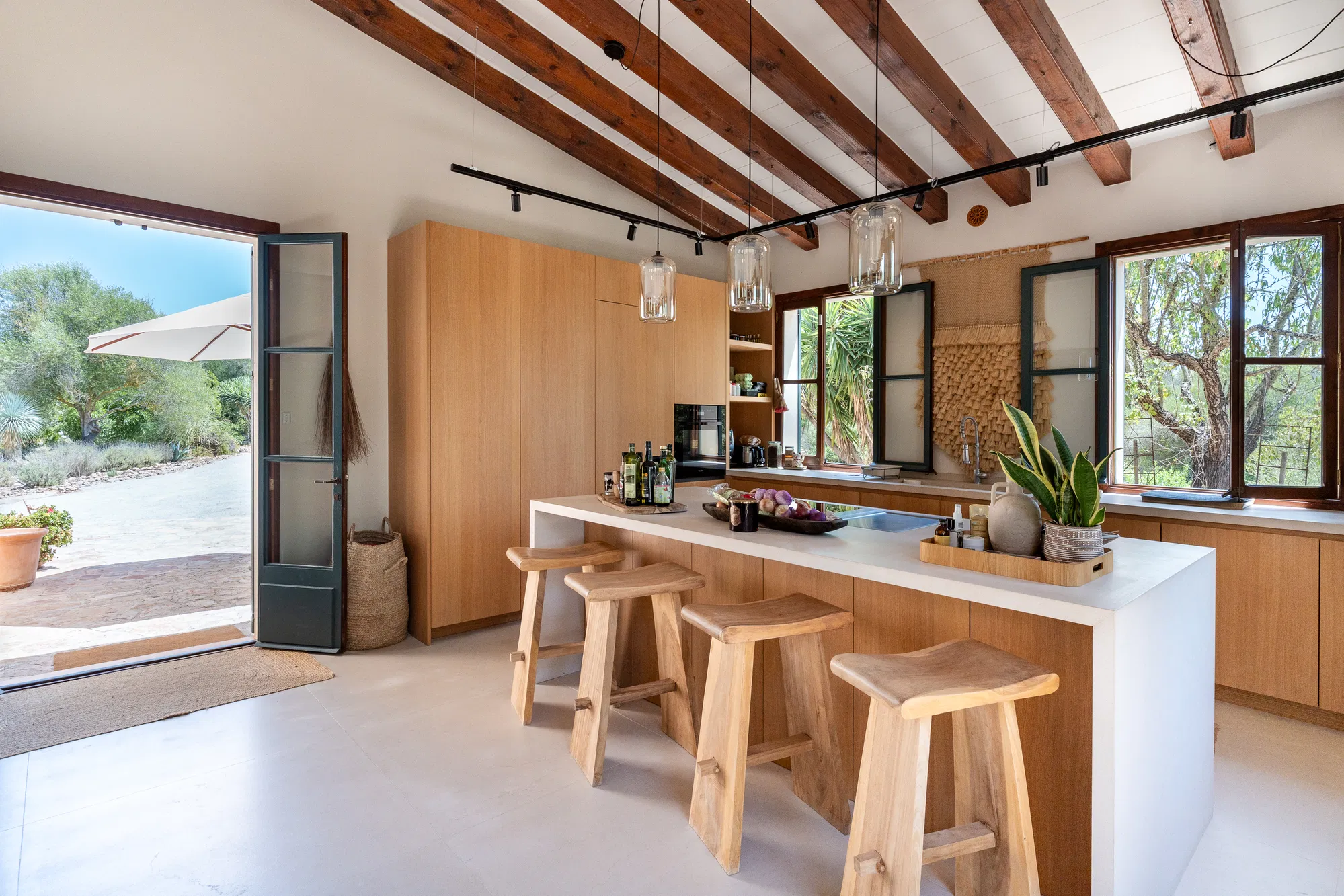 Finca with Guest Houses, Panoramic Views and Privacy-9