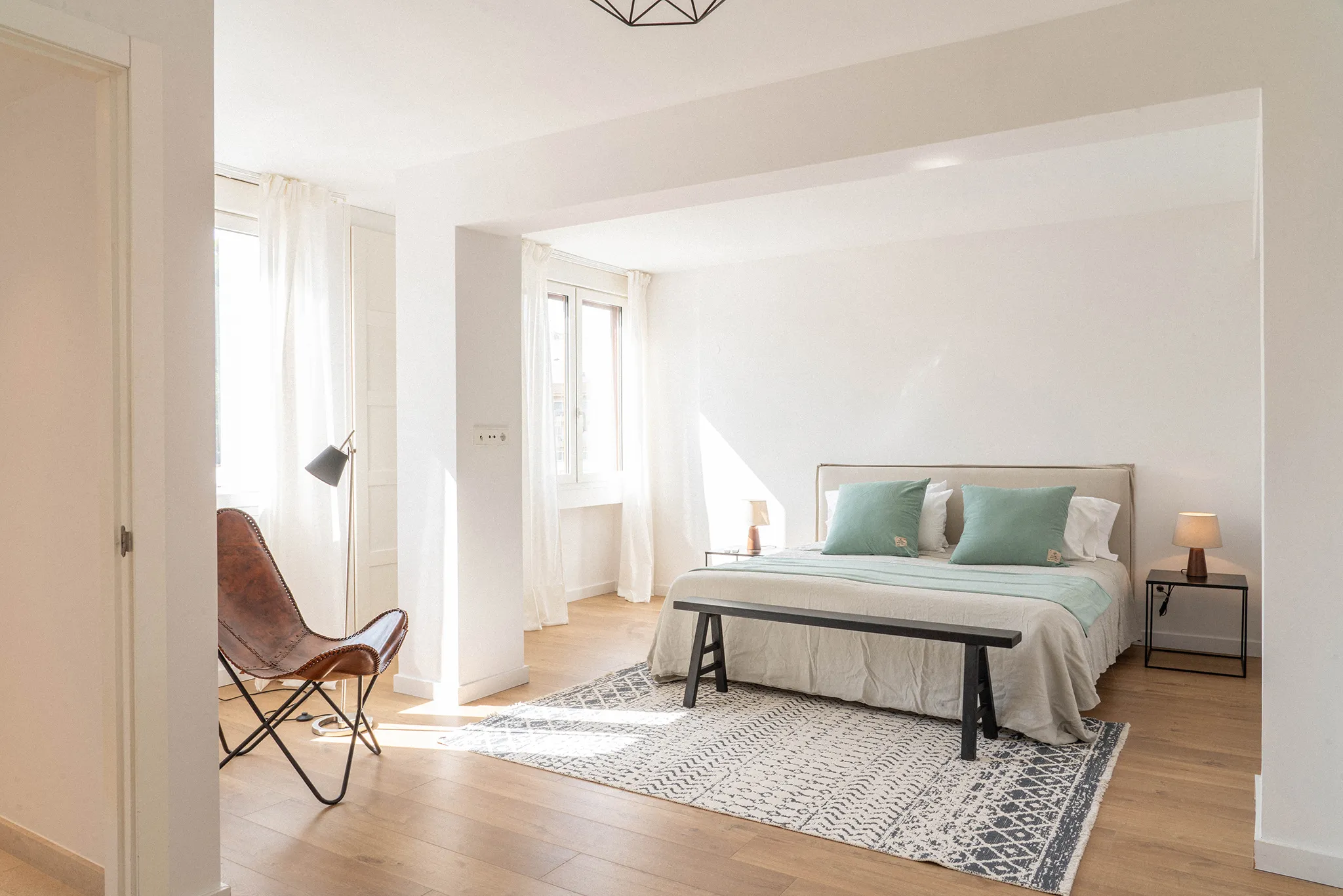 Gerenoveerde flat met uitzicht op de tennisbaan-9