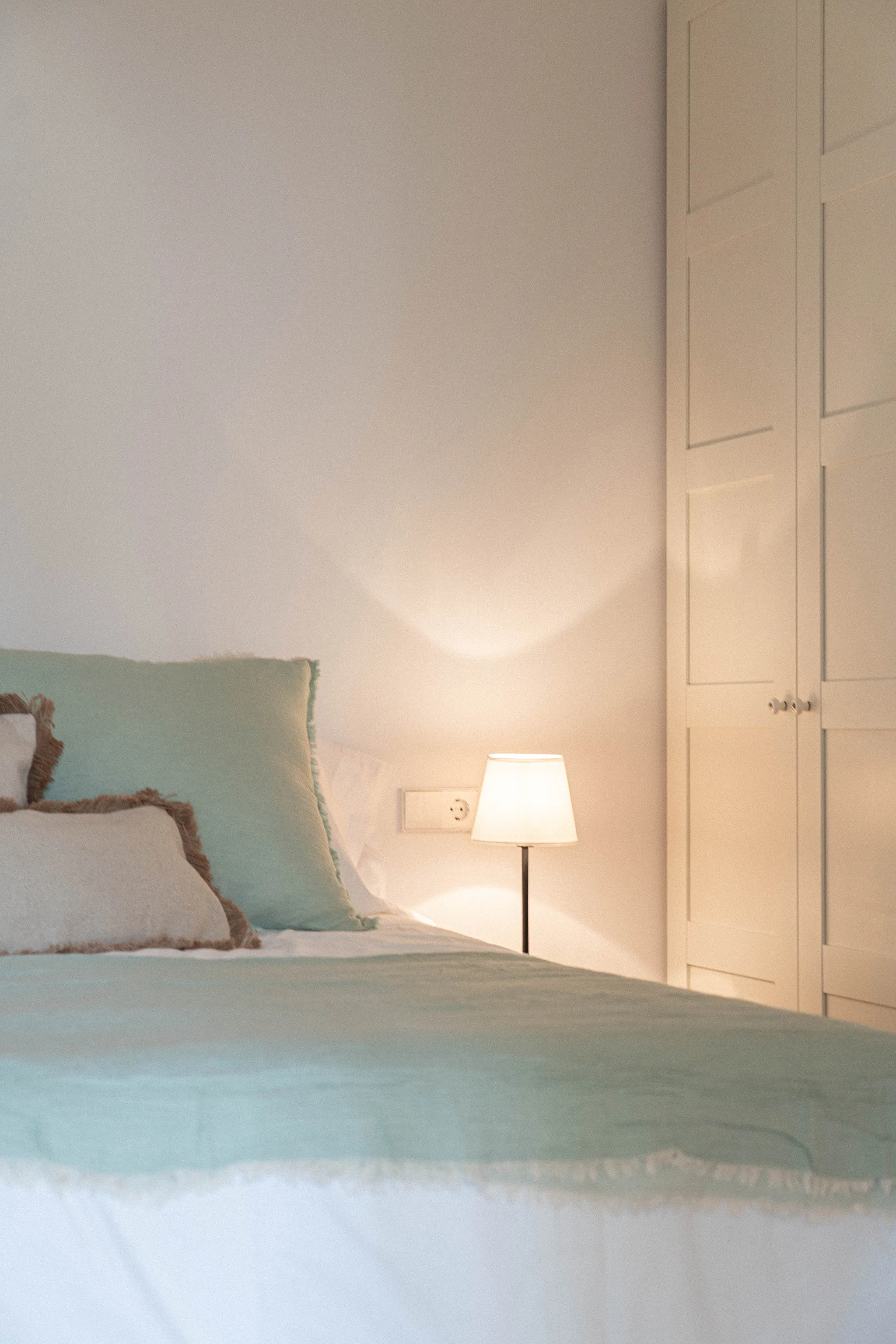 Gerenoveerde flat met uitzicht op de tennisbaan-16