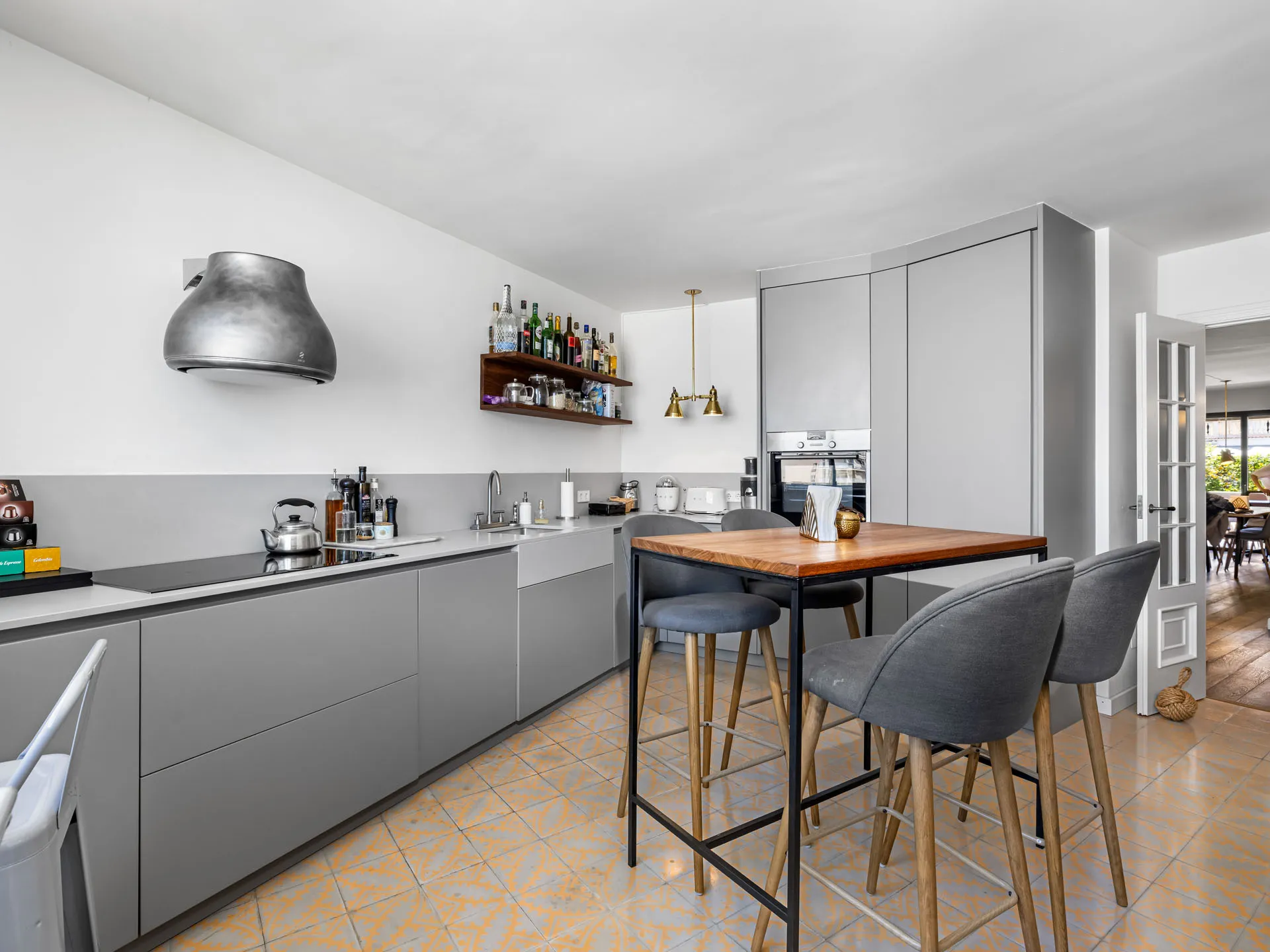 Apartament reformat amb gran terrassa al Terreny-6